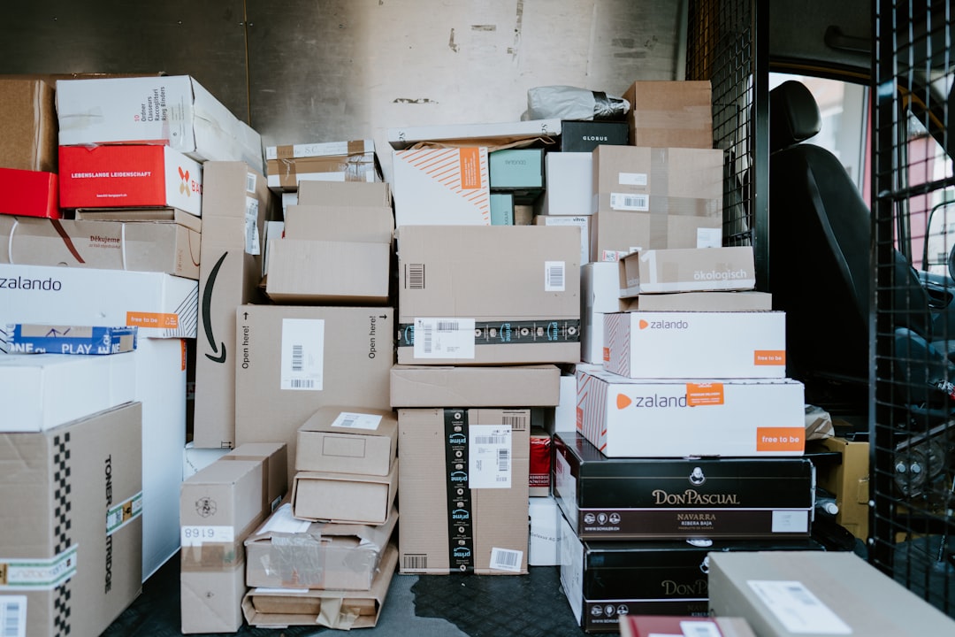 Commercial Packing Services: Why Professional Packing Is Worth It for Office Moves — LuxeMove