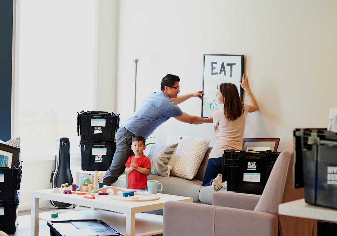 Do You Need Moving Insurance? What Your Homeowner's Policy Covers — LuxeMove