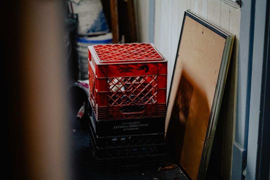 How to Crate Artwork for Moving: Custom Crating vs. Standard Packaging — LuxeMove