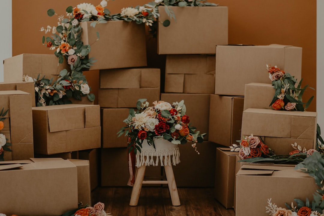 How to Downsize Before Moving: A Room-by-Room Decluttering Strategy — LuxeMove