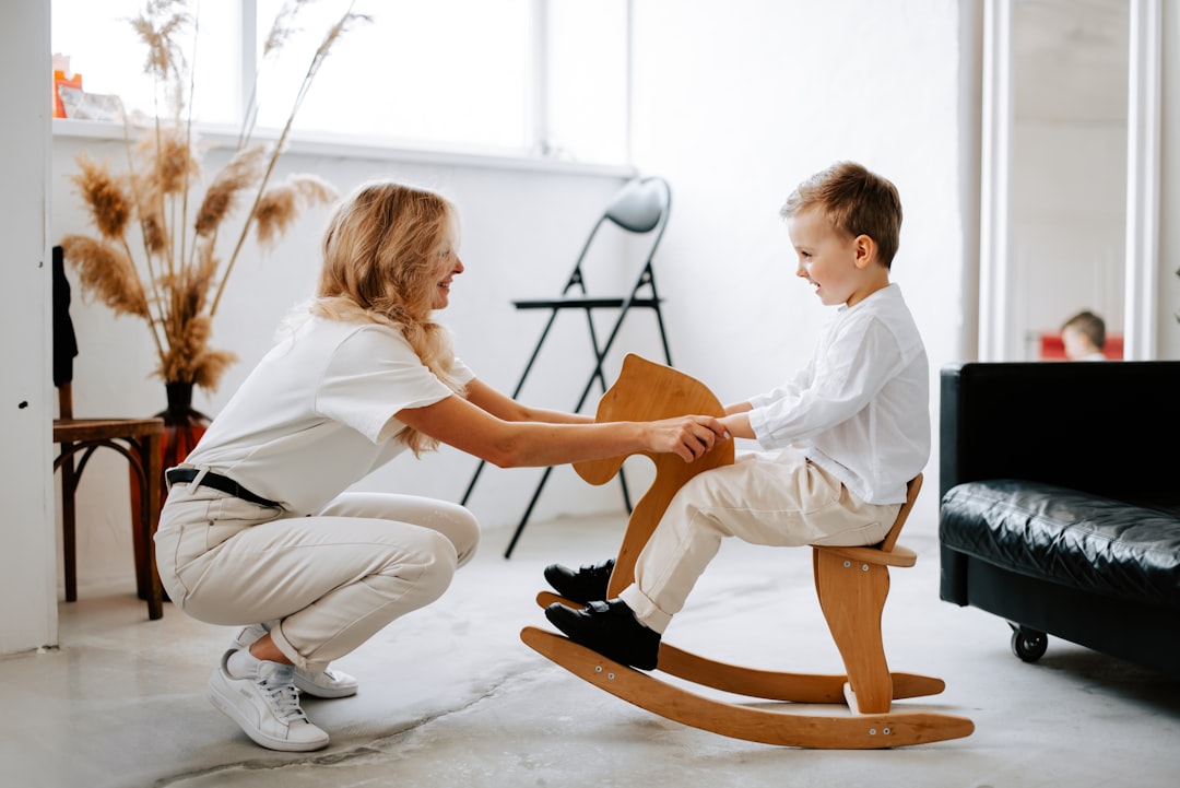How to Help Kids Adjust to a New Home After Moving — LuxeMove