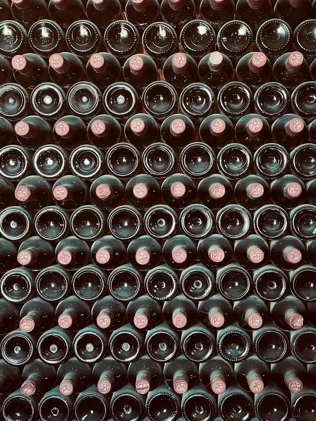 How to Move a Wine Collection: Temperature, Vibration, and Safe Transport — LuxeMove