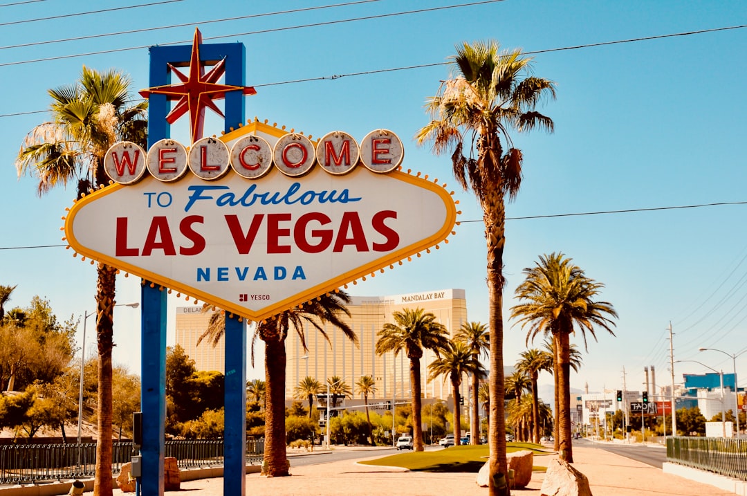 LA to Las Vegas Moving Cost: What to Budget for Your Relocation — LuxeMove