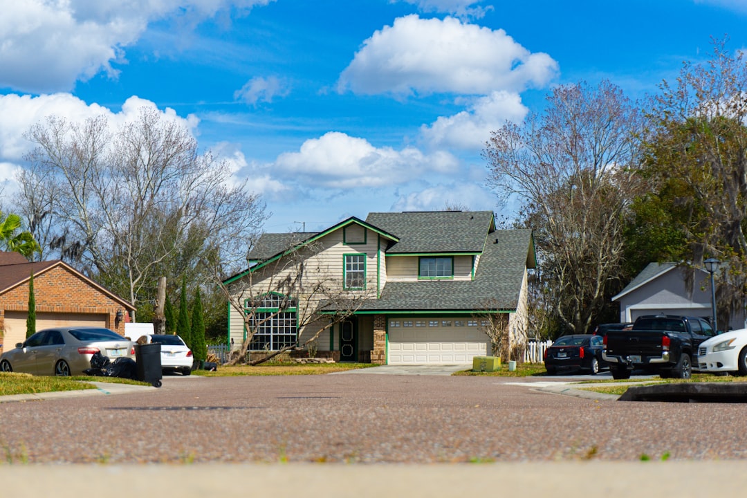 Moving Checklist for Large Homes: How to Manage a Complex Move — LuxeMove