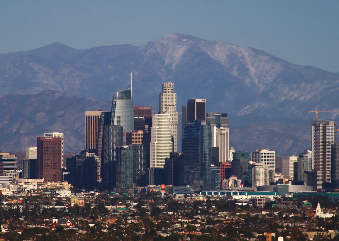 Moving Cost by Home Size in Los Angeles: Studio to 5+ Bedrooms — LuxeMove