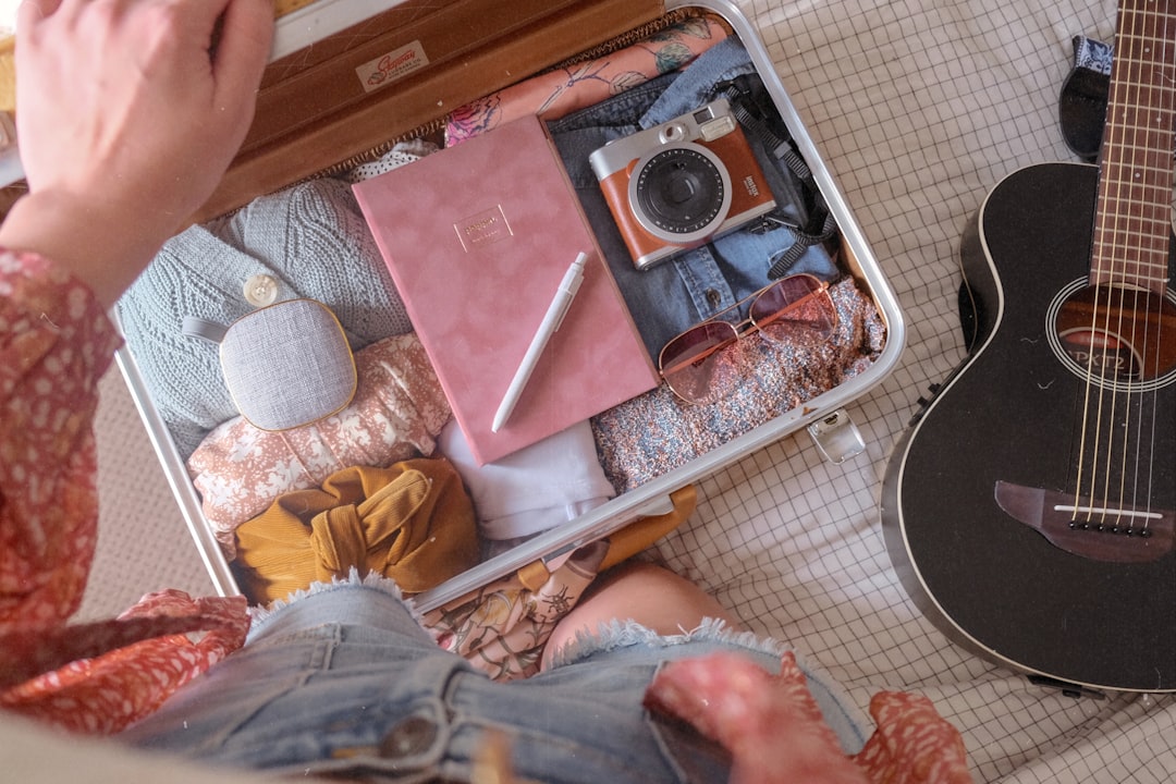 25 Packing Tips and Hacks That Professional Movers Actually Use — LuxeMove