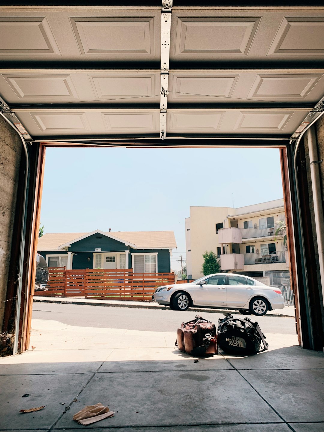 Storage Unit Costs in Los Angeles: A Neighborhood-by-Neighborhood Breakdown — LuxeMove