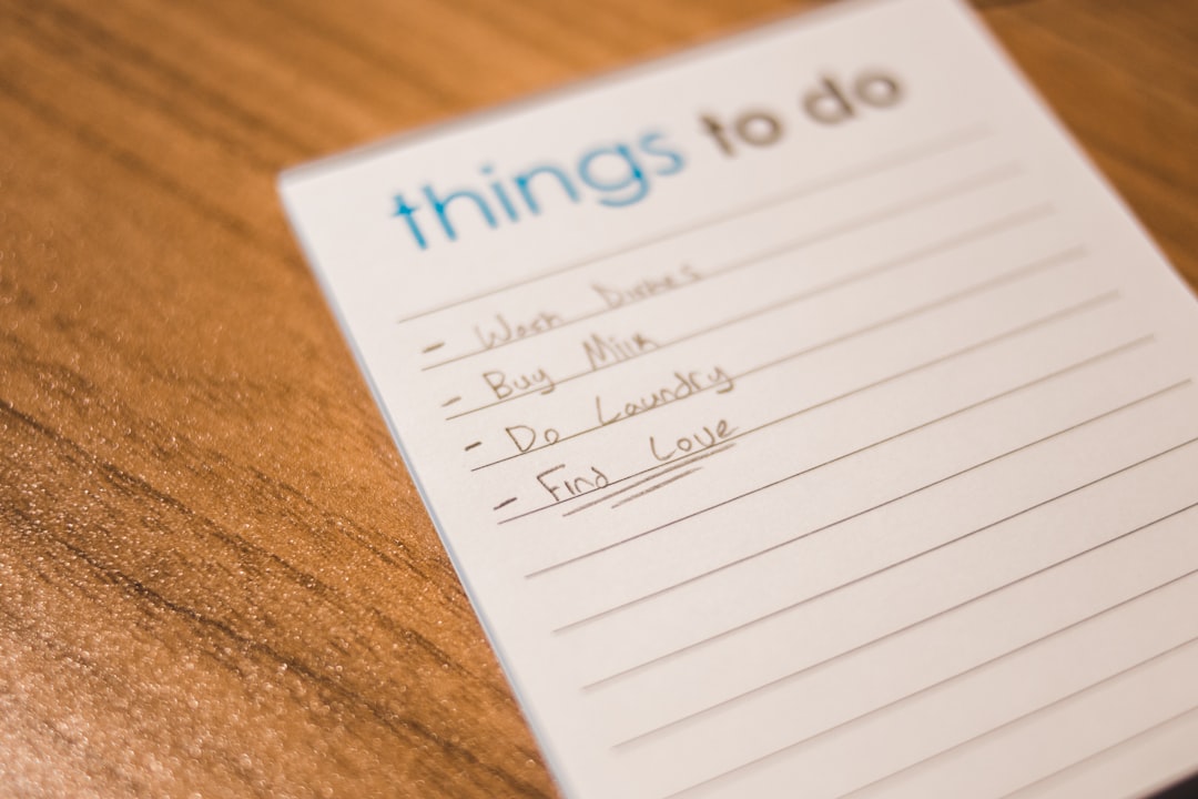 The Ultimate Moving Checklist: Everything You Need to Do Before, During, and After Your Move — LuxeMove